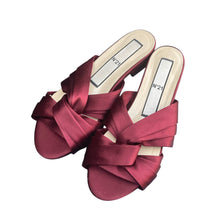 N.21 Silk Knotted Mules