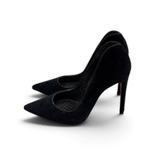 Alexander McQueen Ofelia Velvet Pumps